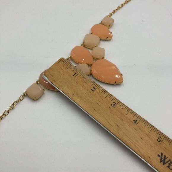 Kate Spade Chunky Statement Necklace Peach and Cream Gold Tone Link Chain - Picture 10 of 11